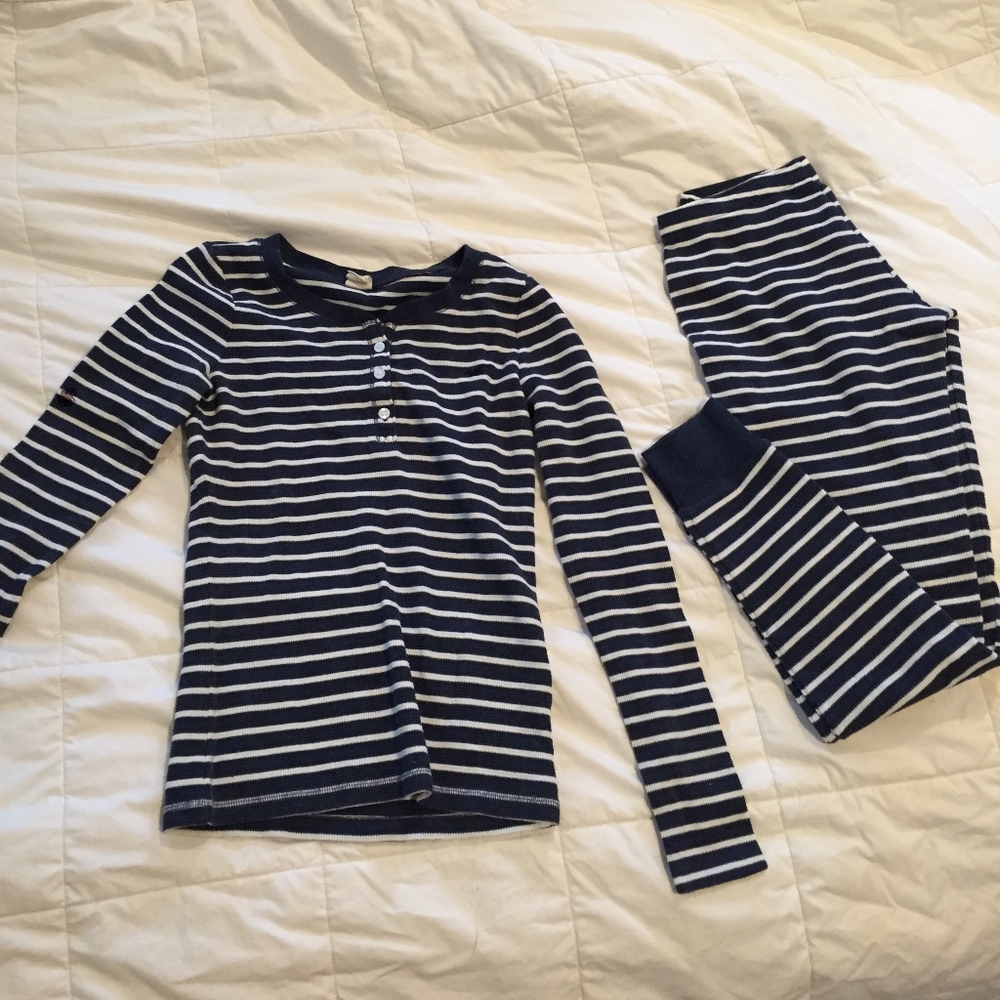 lounge/long underwear